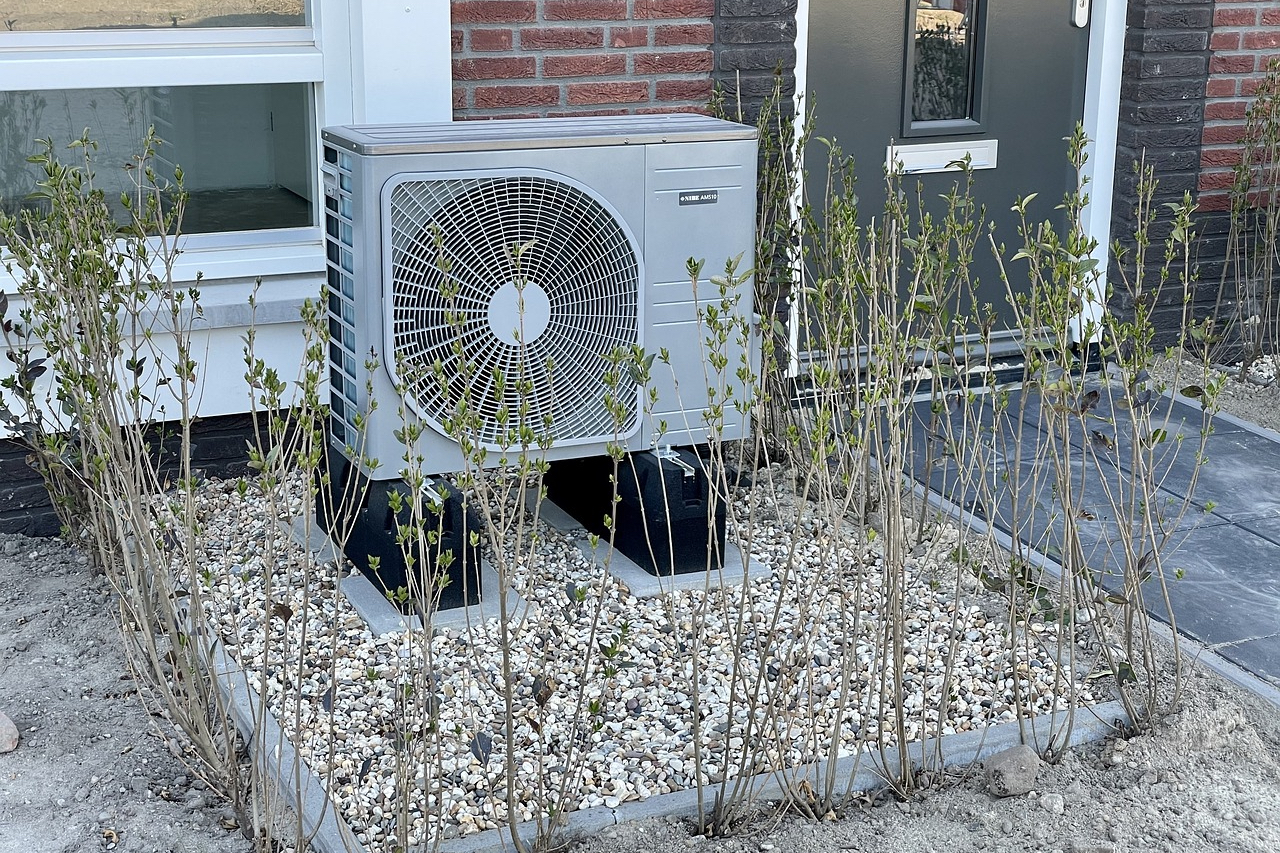 heat-pump-6209793_1280